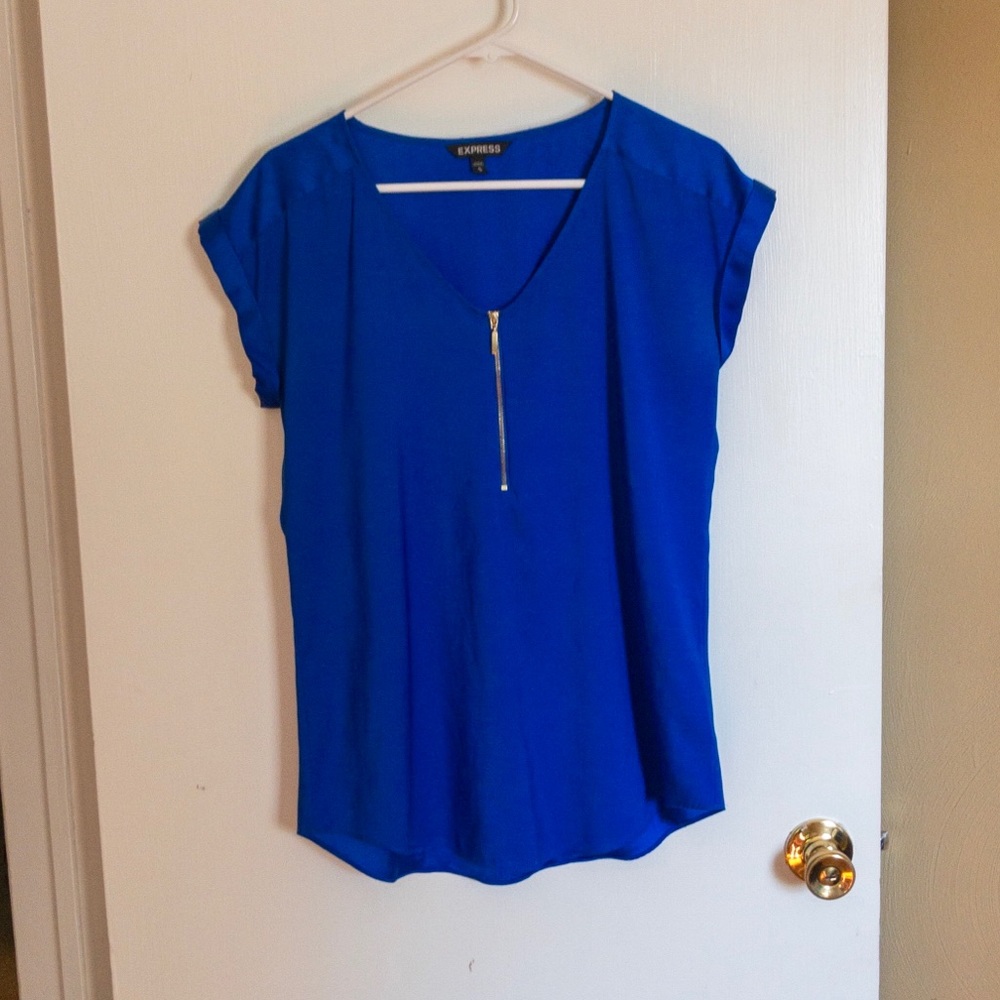 Express Silky Zip Front Gramercy Tee